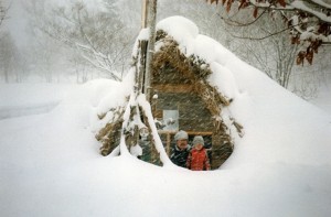 竪穴住居「風風庵」（1991年）